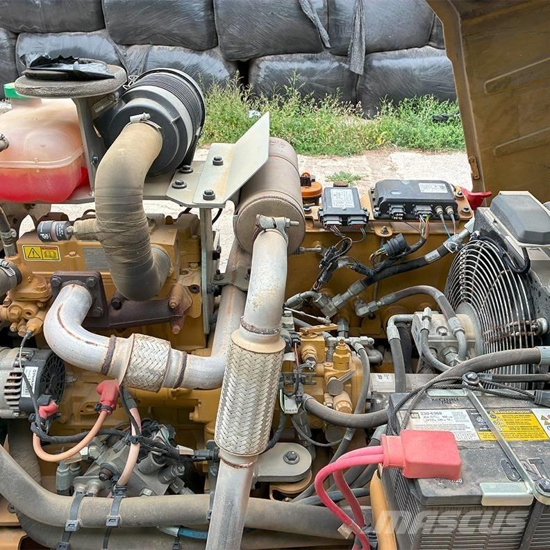CAT CB 2.7 Tvåvalsvältar