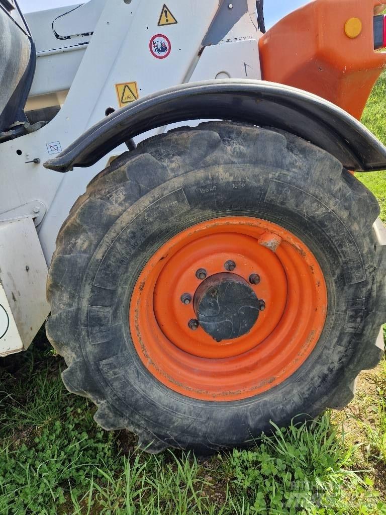 Bobcat T35120 Teleskoplastare