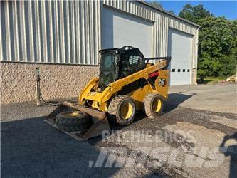 CAT 272 D3 Kompaktlastare