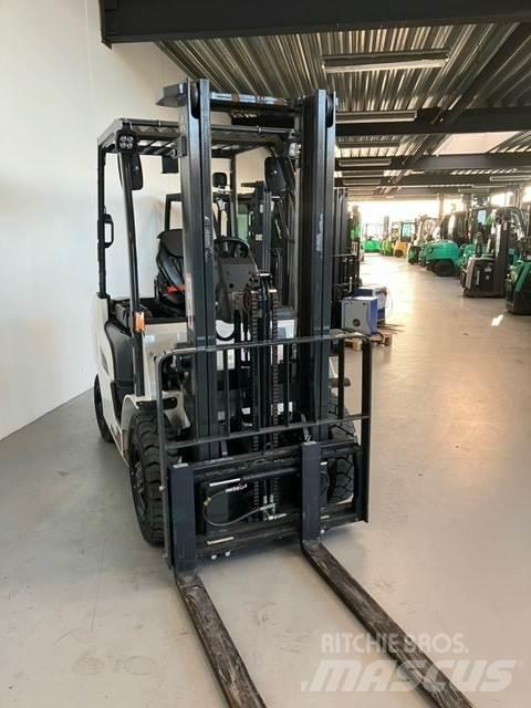 Mitsubishi FD25N3 Dieselmotviktstruckar
