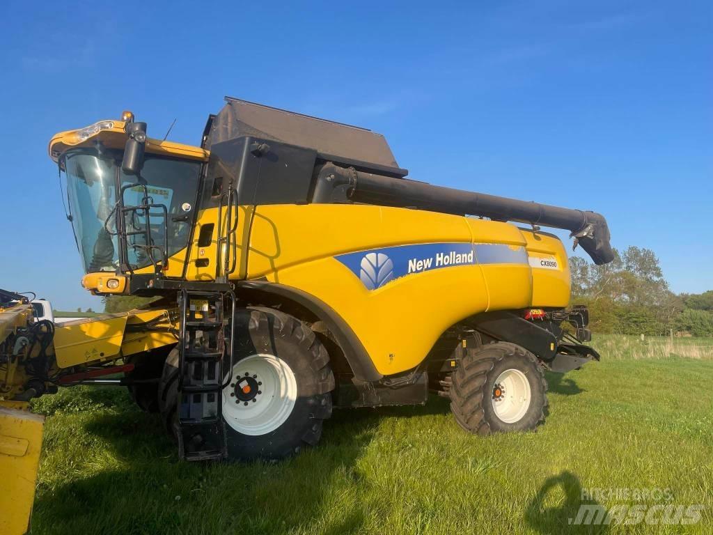 New Holland CX 8090 Skördetröskor