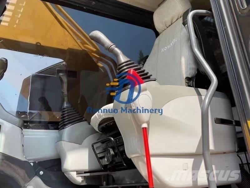 Komatsu PC360-8 Bandgrävare