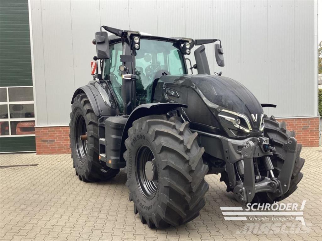 Valtra Q 305 Traktorer