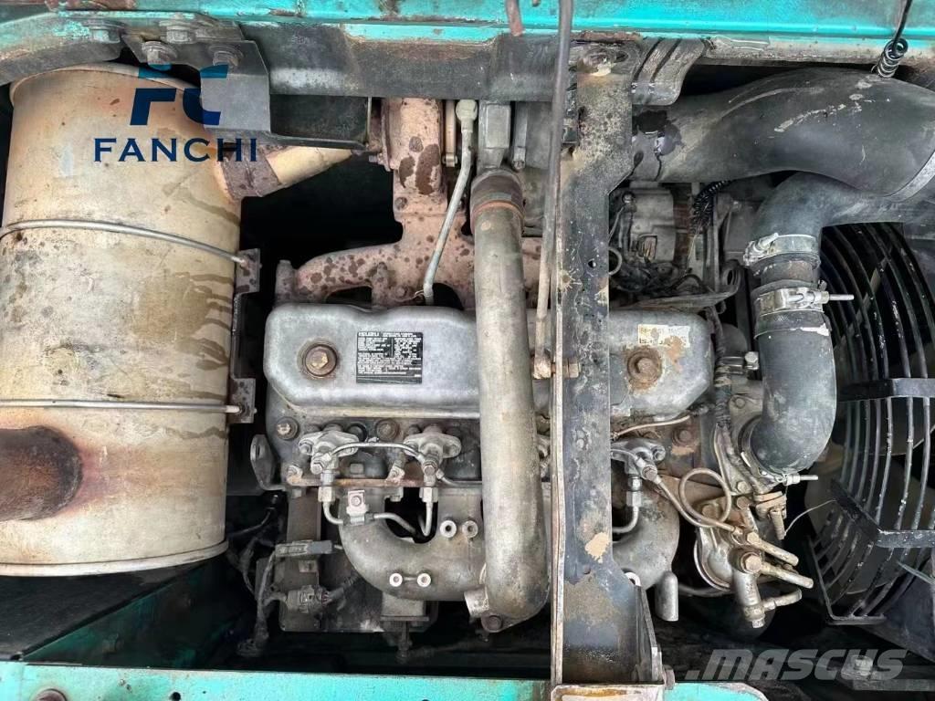 Kobelco SK 135 SR Bandgrävare