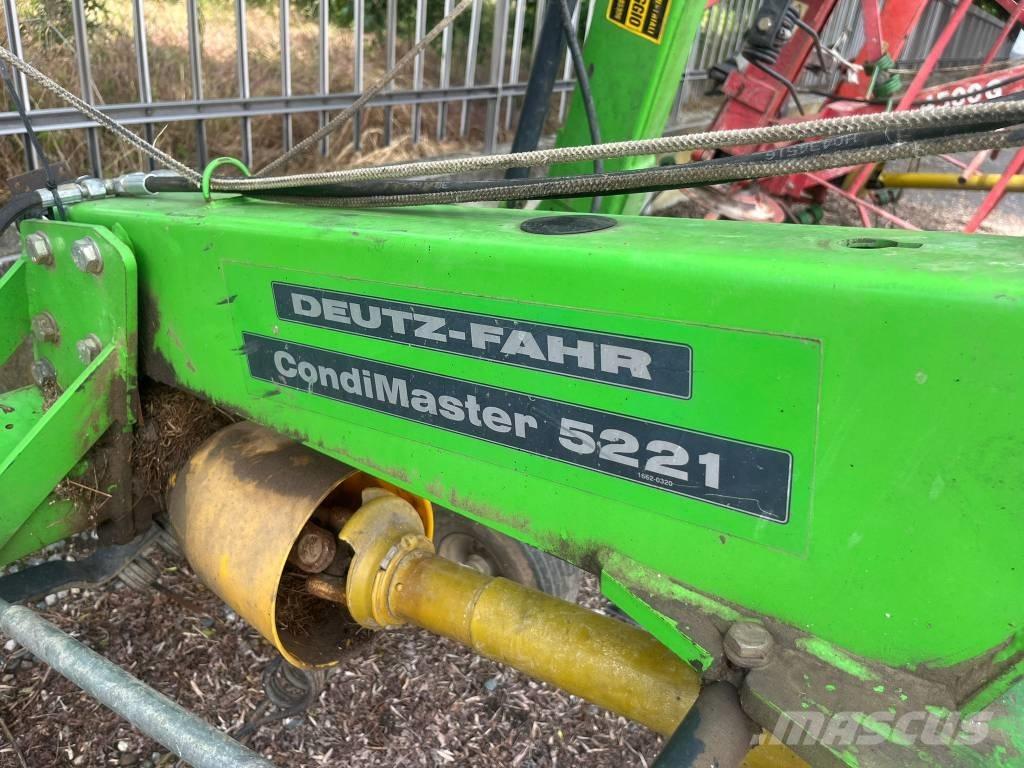 Deutz-Fahr 5221 Vändare och luftare