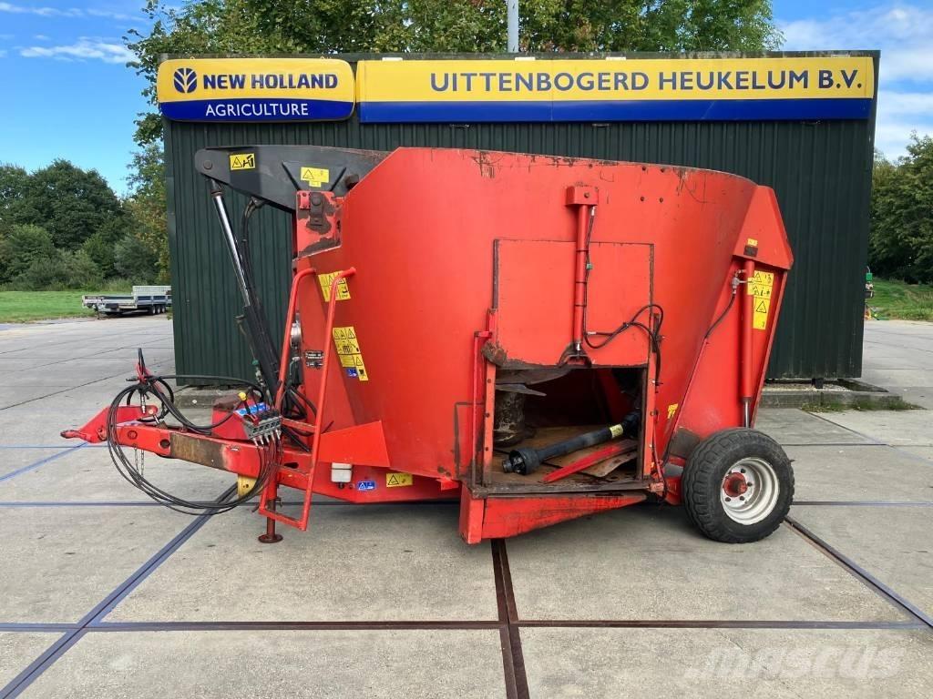 Trioliet GIGANT 900 Fullfodervagnar