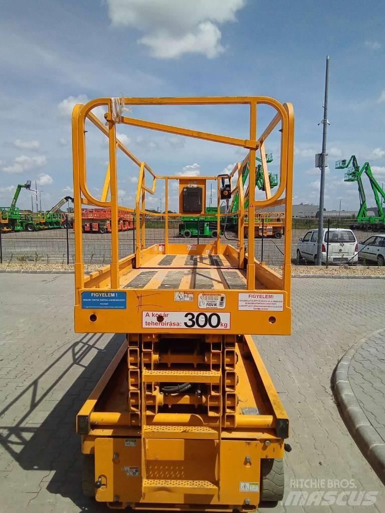 Haulotte Compact 12 Saxliftar