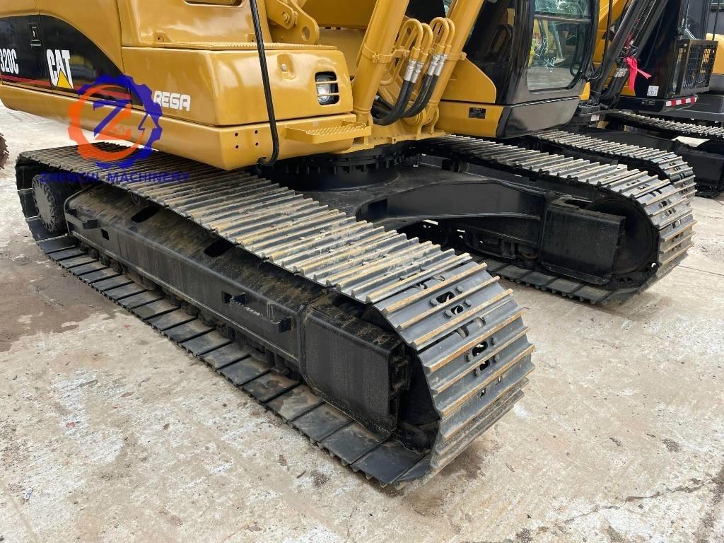 CAT 320 C Bandgrävare
