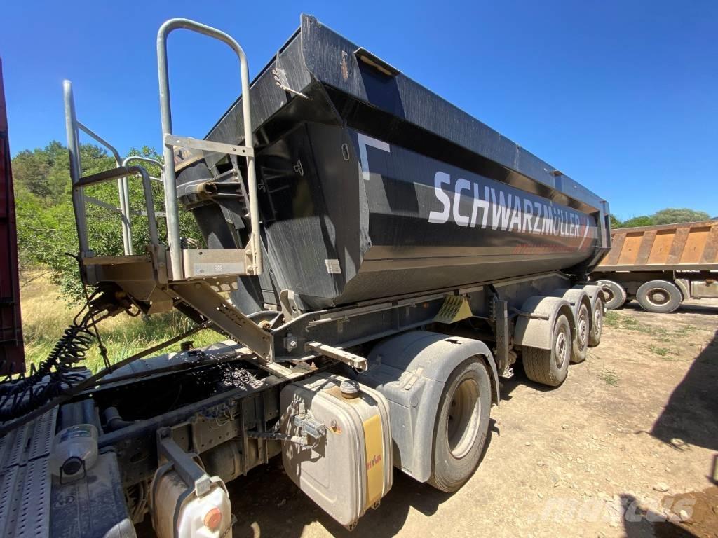 Schwarzmüller SK Tipptrailer