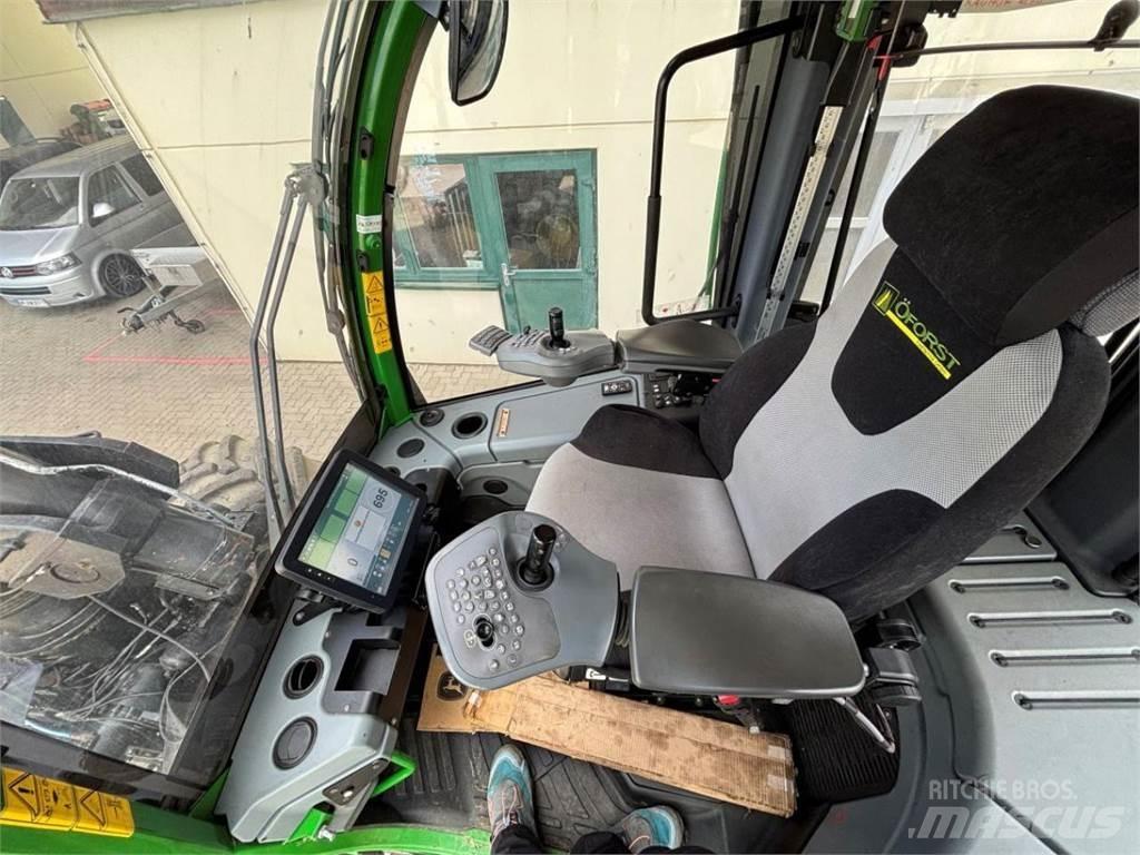 John Deere 1270 G Skördare