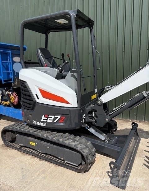 Bobcat E 27z Minigrävare < 7t
