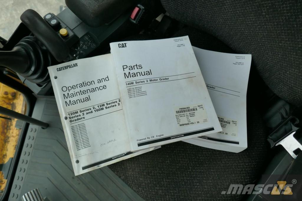 CAT 140M2 Väghyvlar