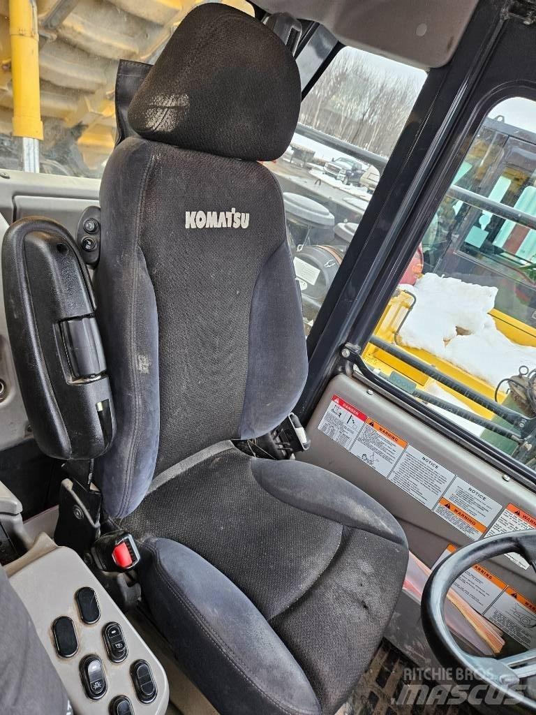 Komatsu HD465-8 Minidumprar