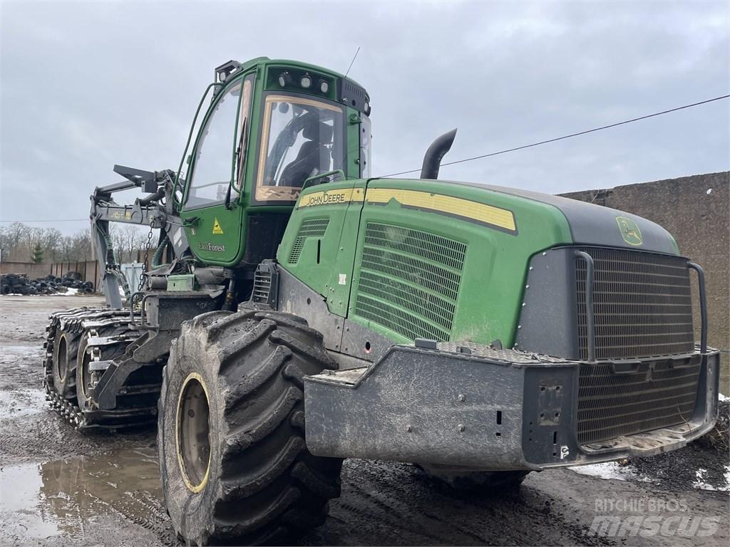 John Deere 1070G Skördare