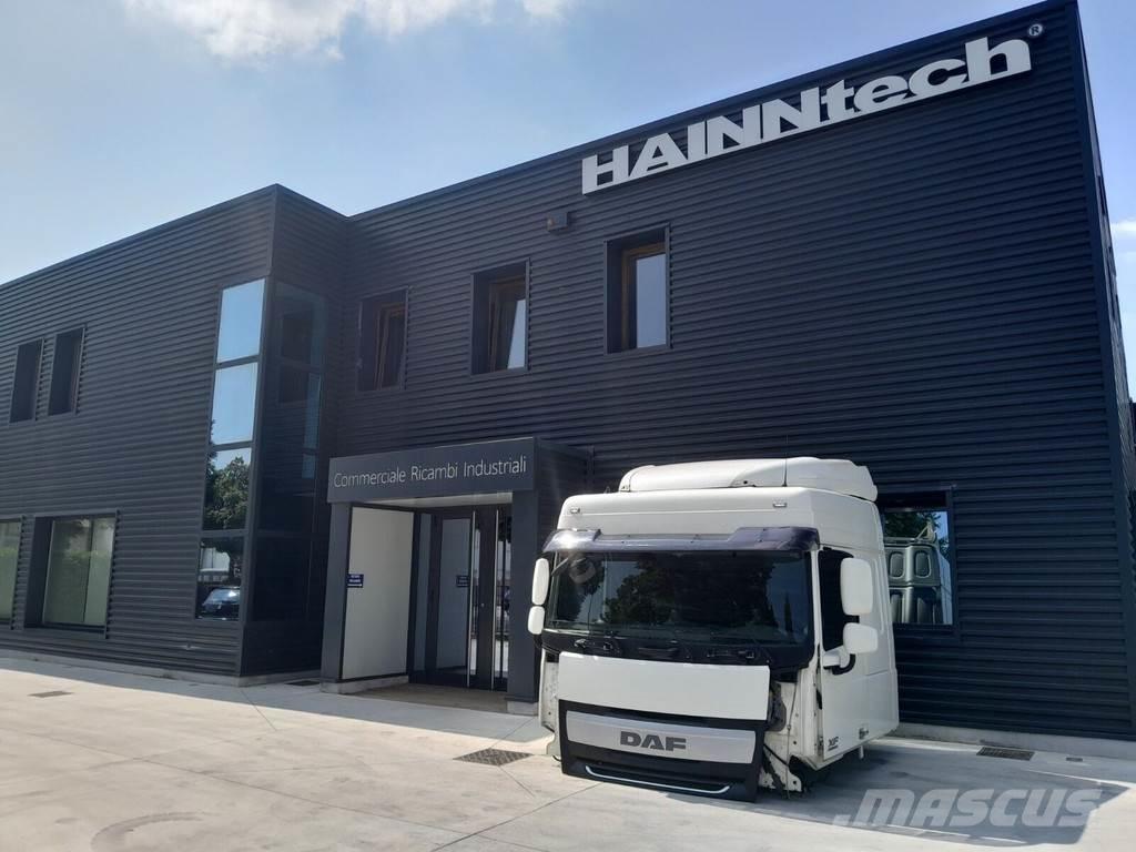 DAF XF106 Hytter och interiör