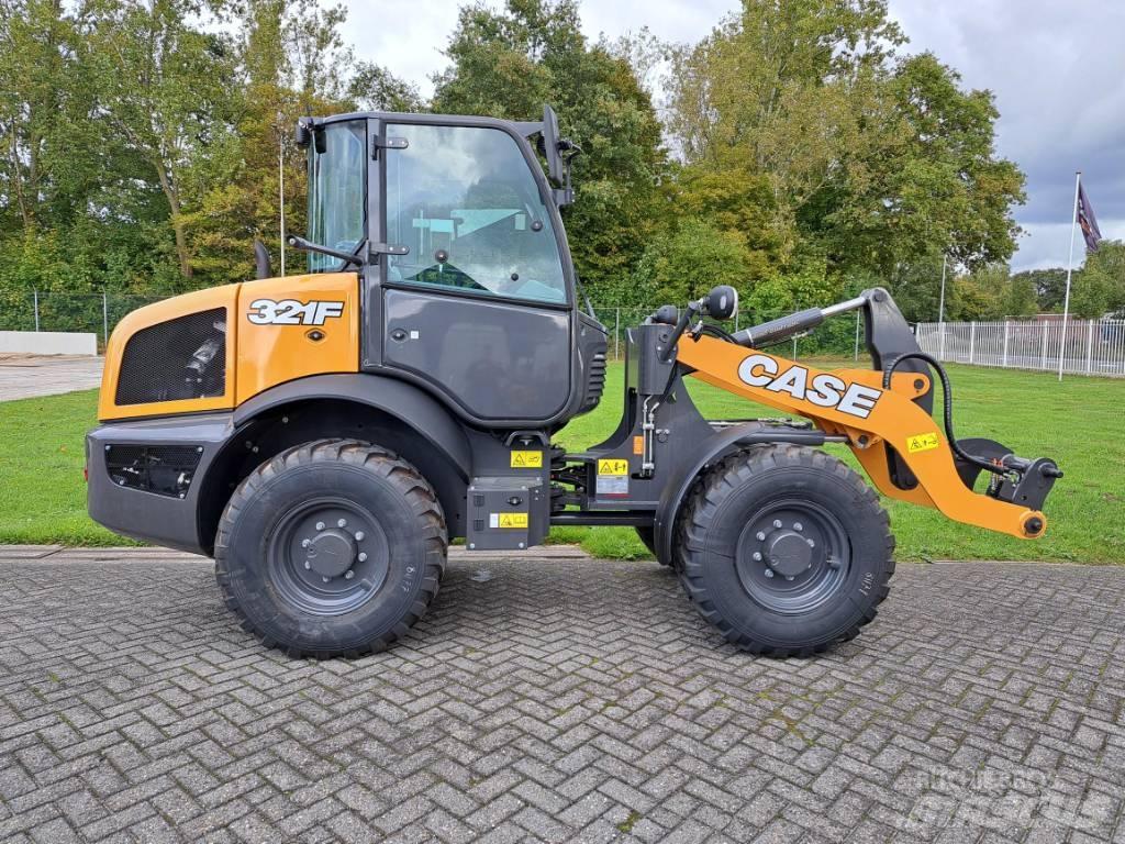 CASE 321F-HS Hjullastare