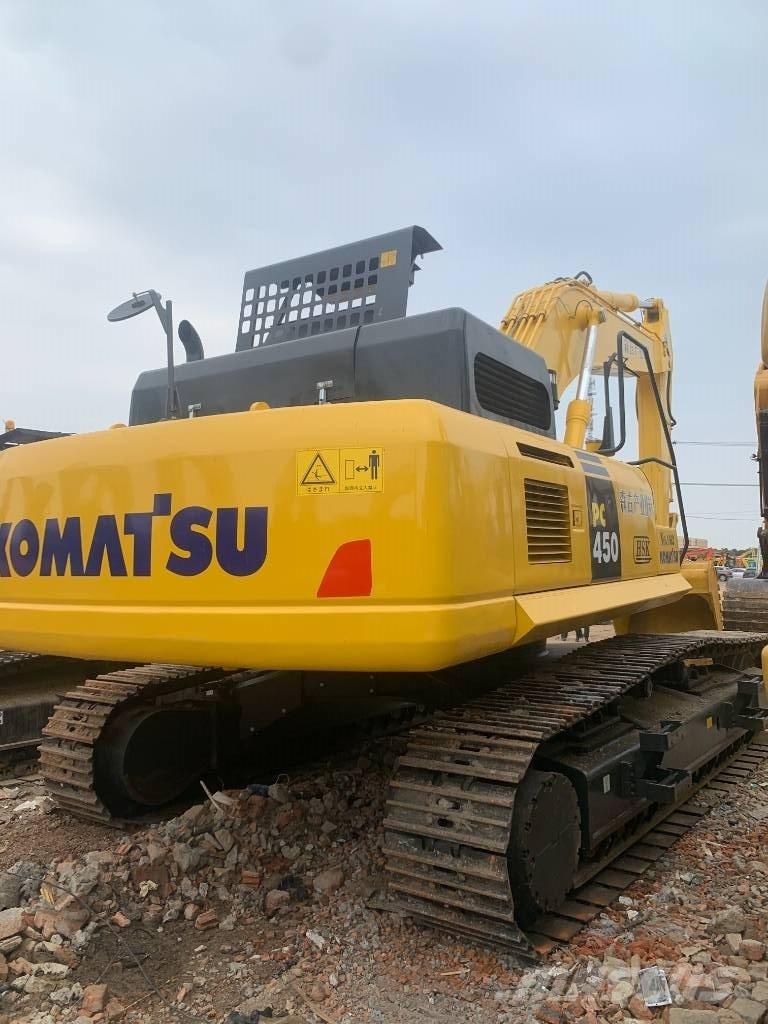 Komatsu PC 450-8 Bandgrävare