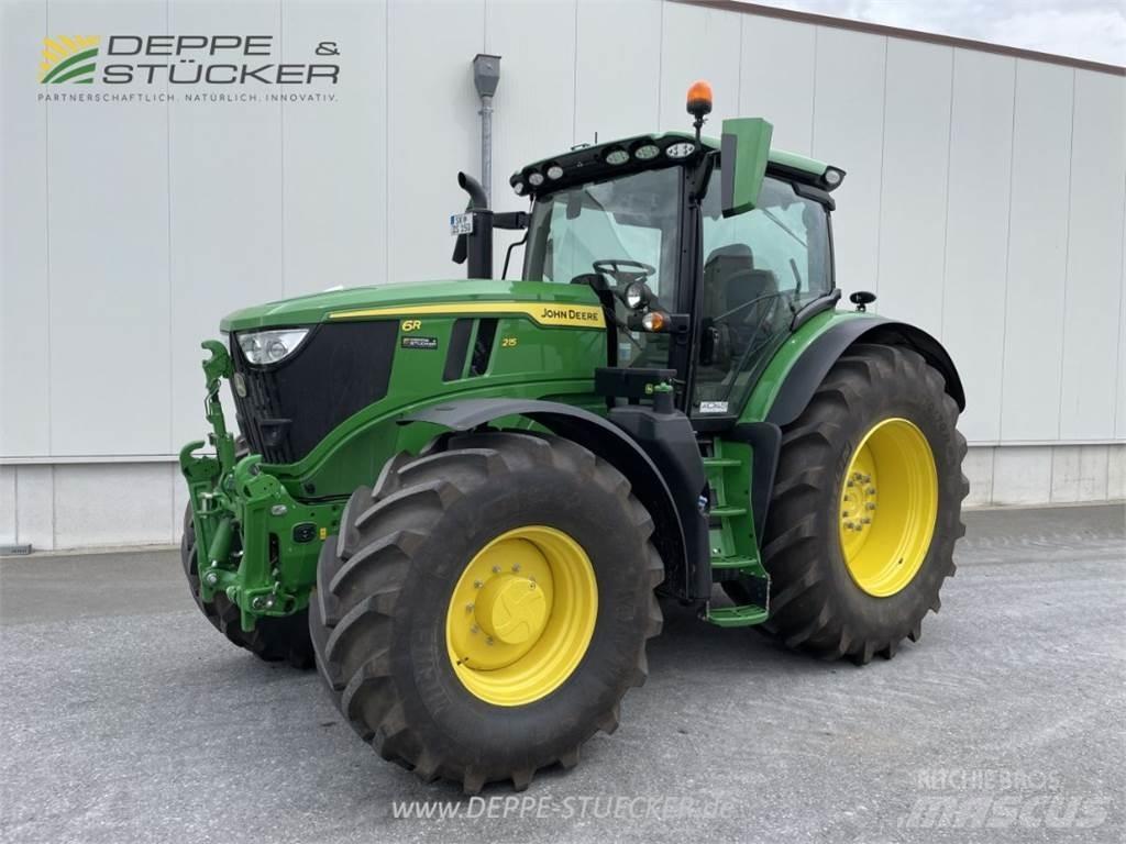 John Deere 6R 215 Traktorer