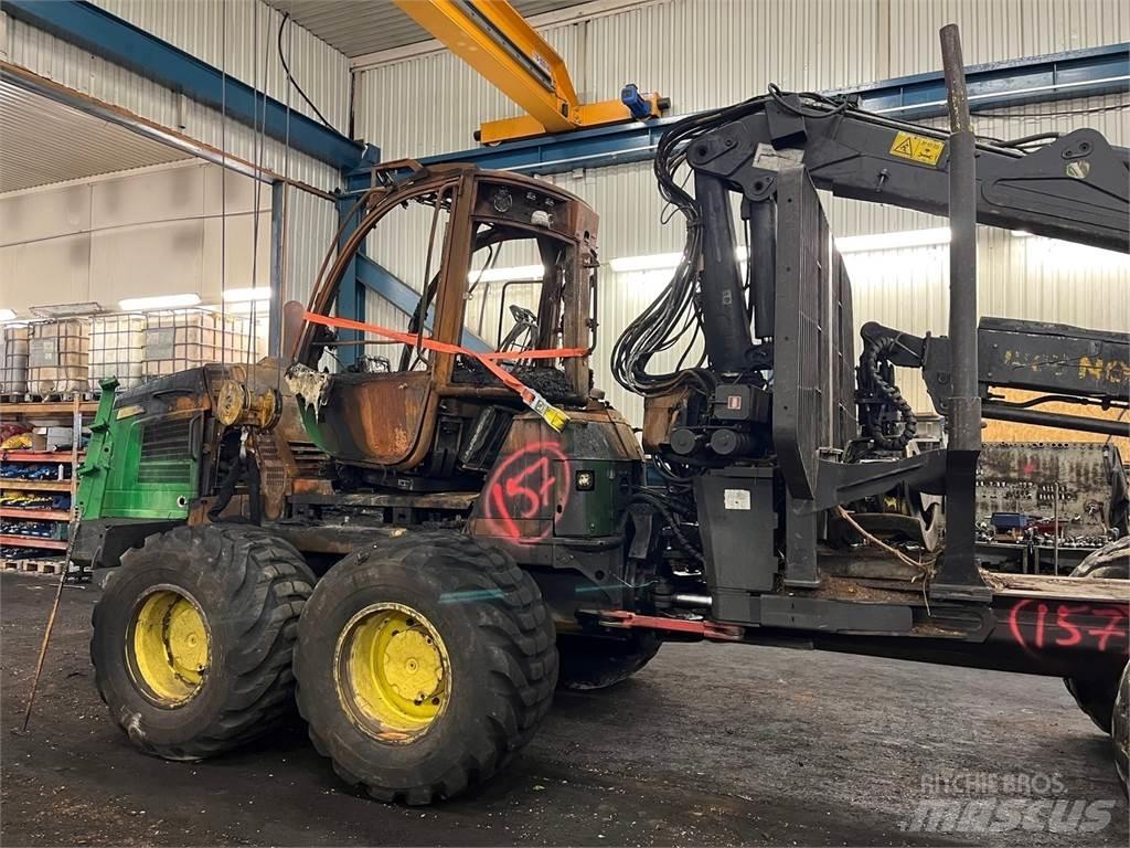 John Deere 1210E Skotare