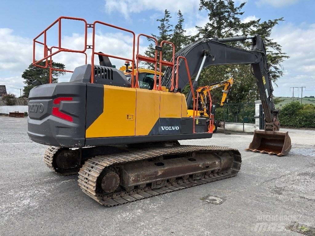 Volvo EC 200 Bandgrävare
