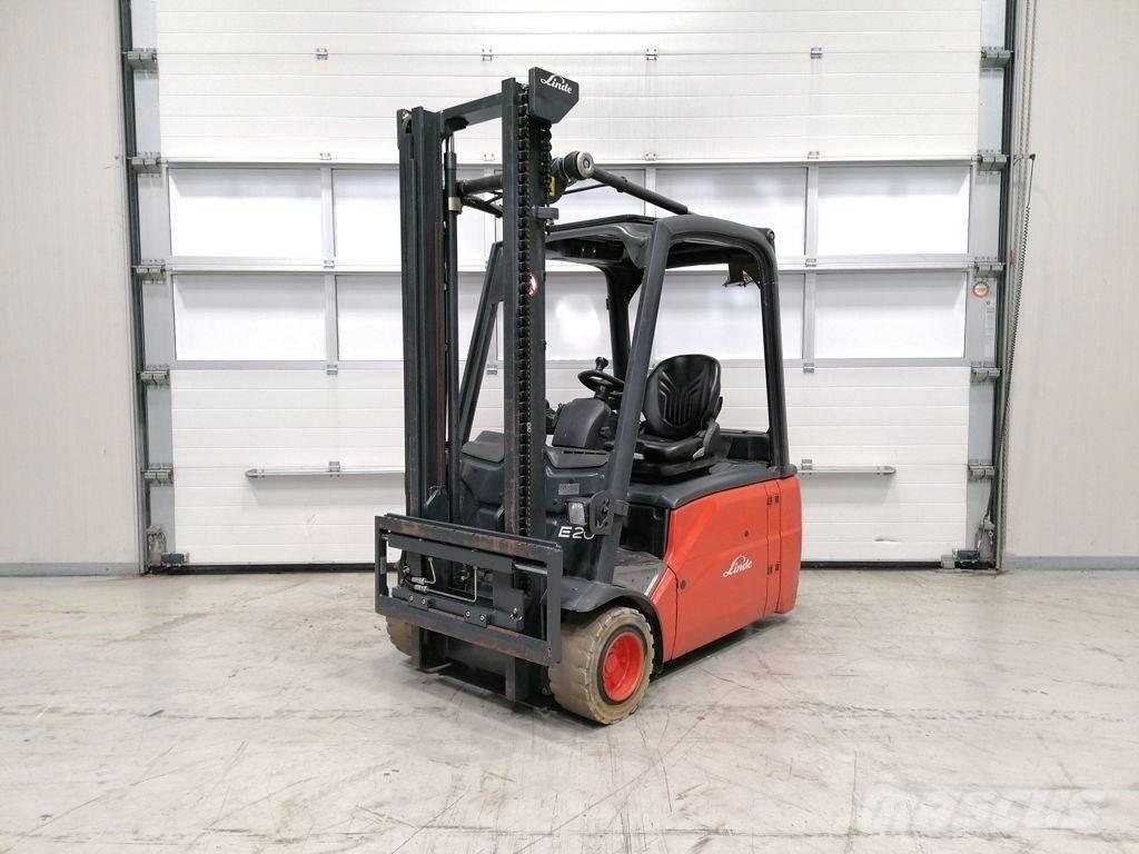 Linde E20L-01 Elmotviktstruckar