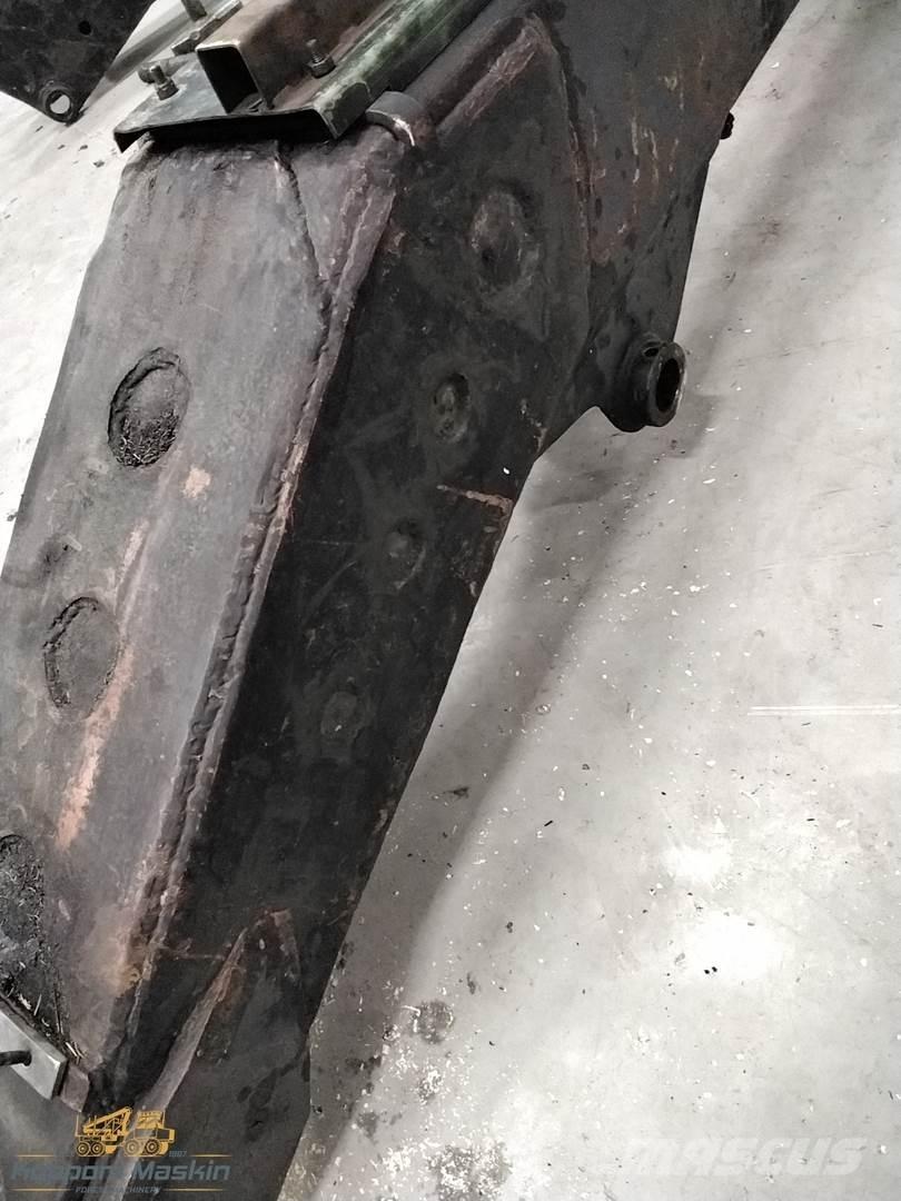 Ösa 374 Skotarkranar