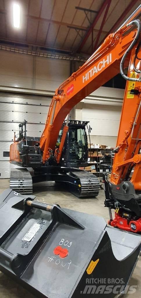 Hitachi ZX 210 LC-7 Bandgrävare