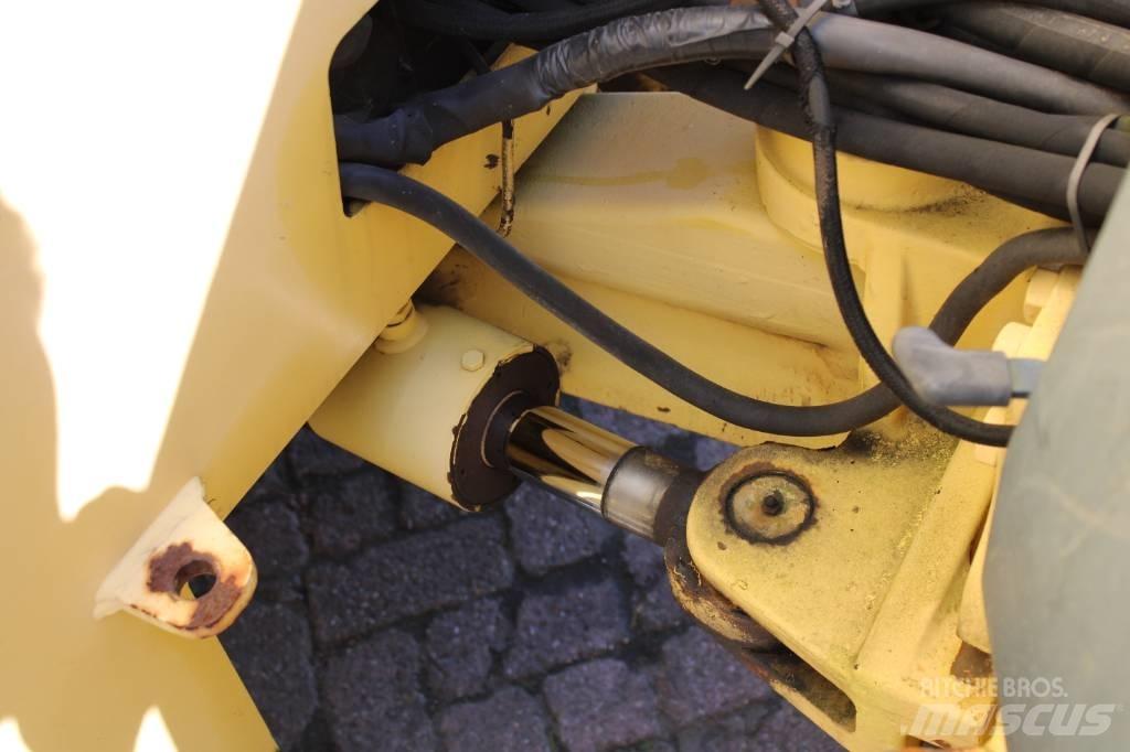 Bomag BW 144 AC-2 Tvåvalsvältar