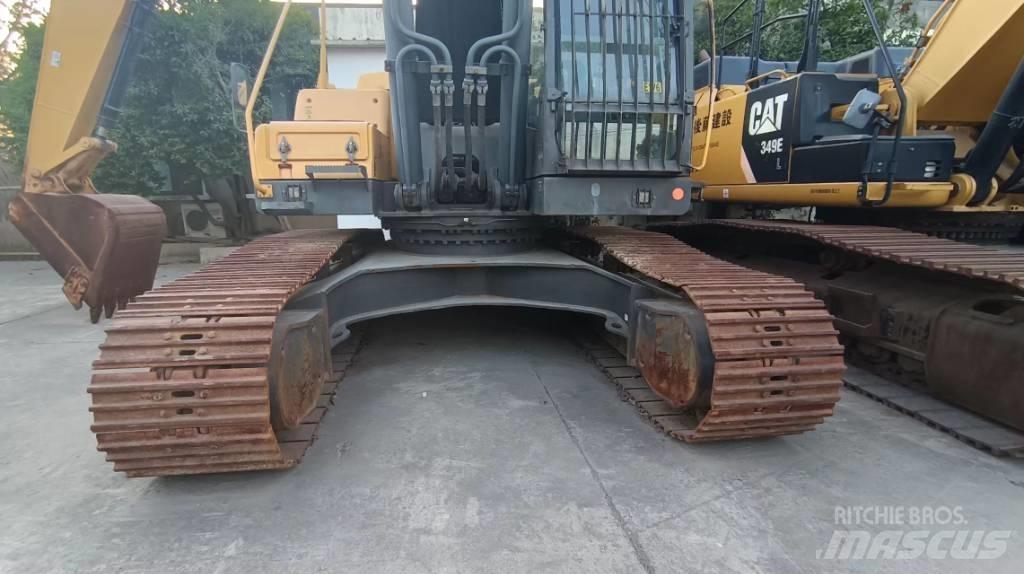 Volvo EC 380 D L Bandgrävare