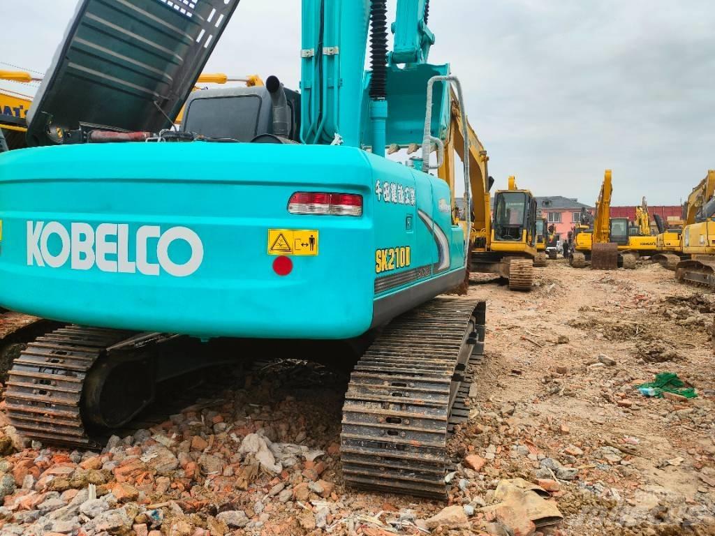 Kobelco SK 210 D Bandgrävare