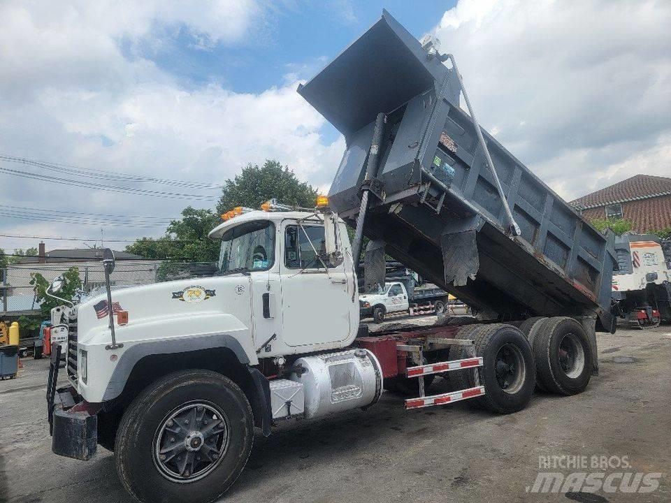 Mack RD 690 SX Tippbilar