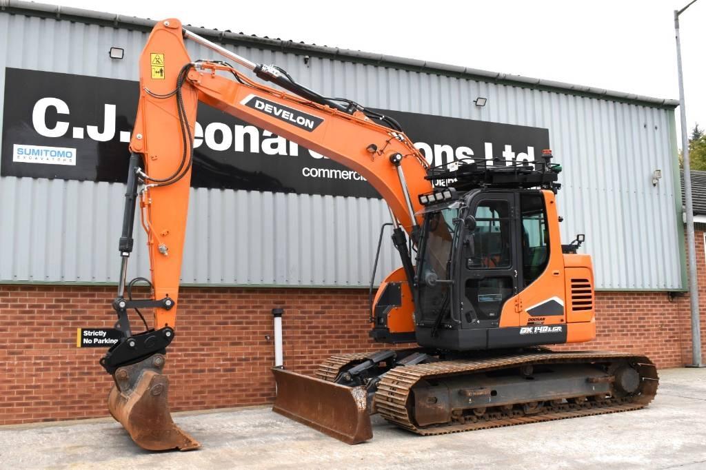 Develon DX140LCR-7 Bandgrävare