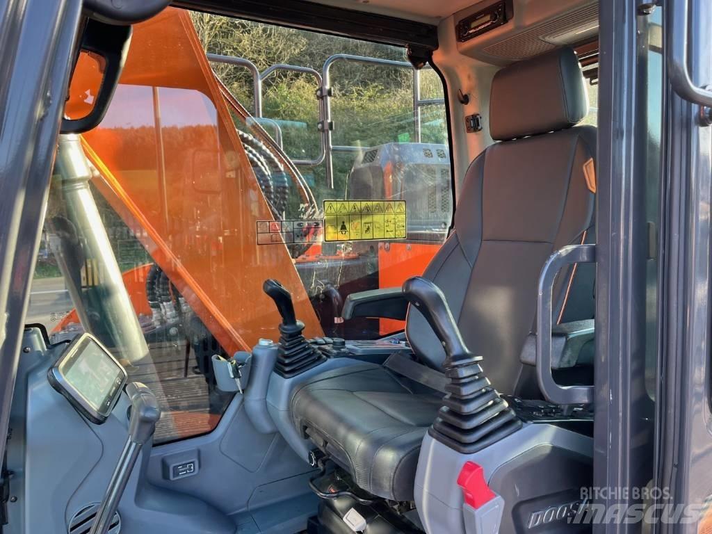 Develon DX140LCR-7 Bandgrävare