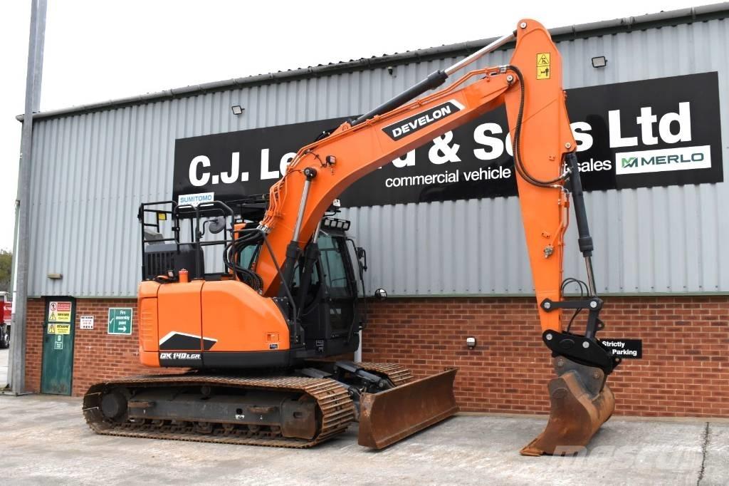 Develon DX140LCR-7 Bandgrävare