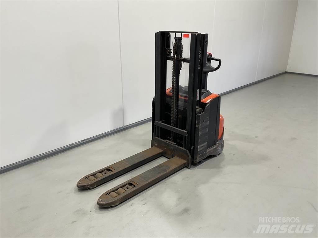 Toyota SWE200D Staplare