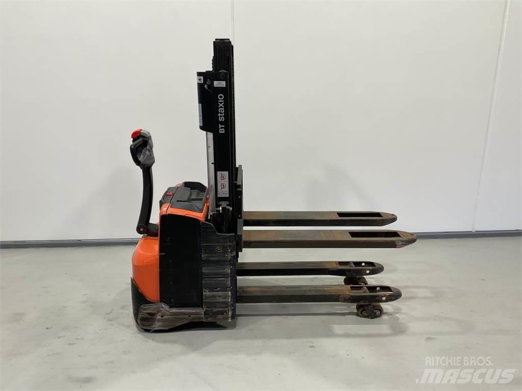 Toyota SWE200D Staplare