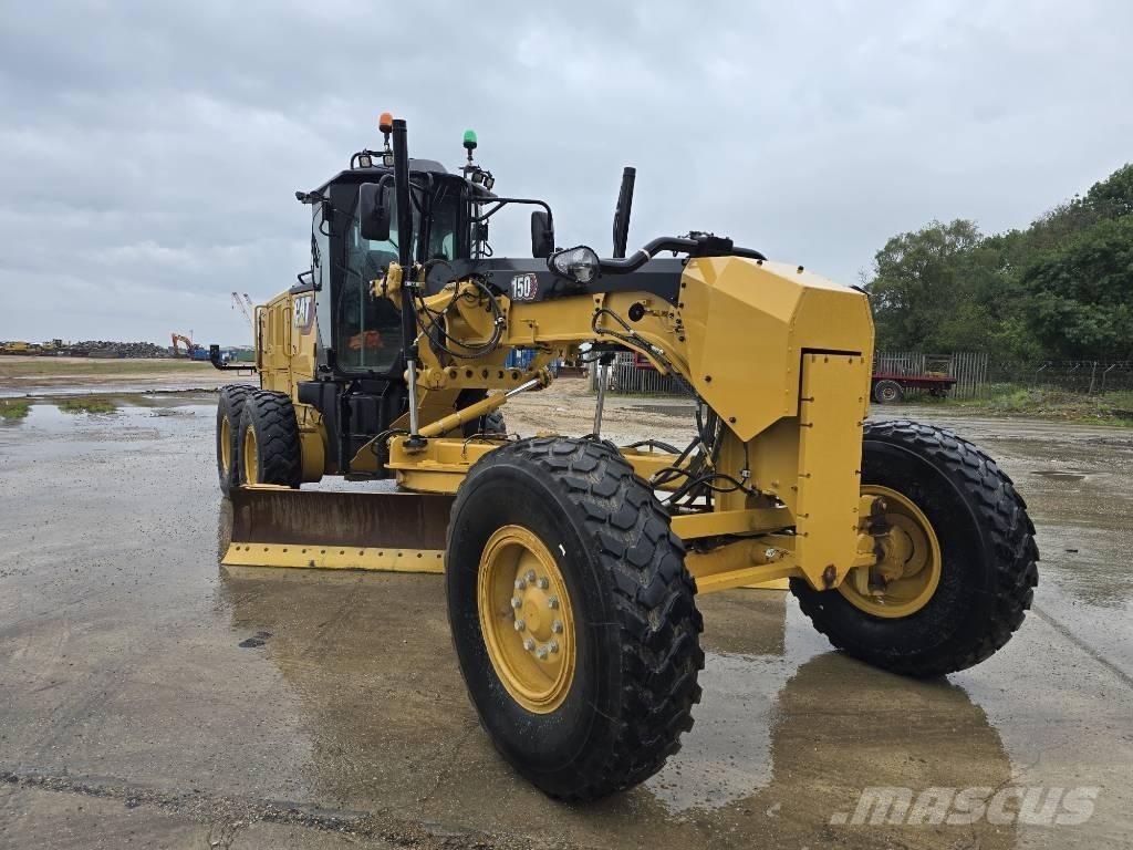 CAT 150 Väghyvlar