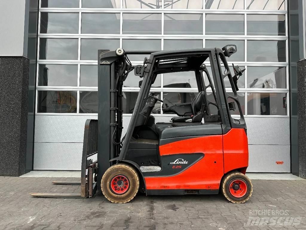 Linde E 25/600 HL Elmotviktstruckar