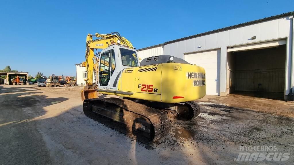 New Holland E 215 B Bandgrävare