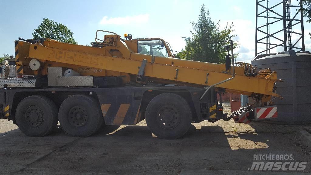Demag AC 40-1 City Allterrängkranar