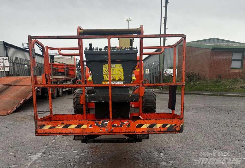 JLG 450 AJ Bomliftar