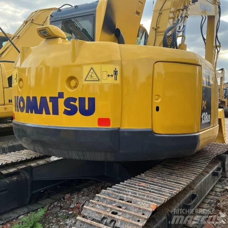 Komatsu PC 138 Bandgrävare