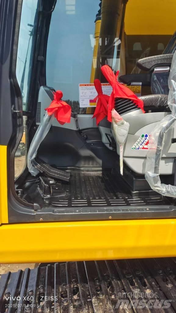 Komatsu PC 220 Minigrävare < 7t