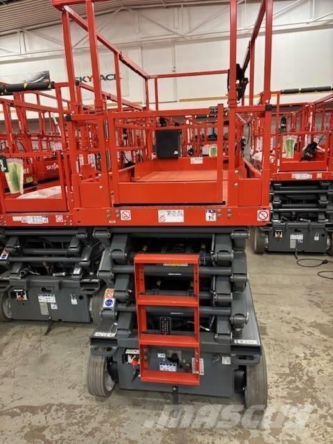 SkyJack SJ 4740 Saxliftar