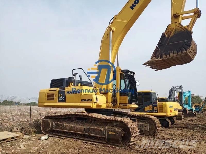 Komatsu 400-8 Bandgrävare
