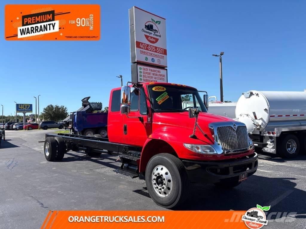 International 4300 Chassier