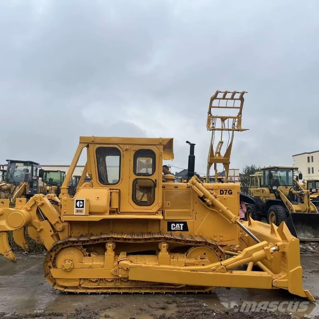 CAT D 7 G Väghyvlar