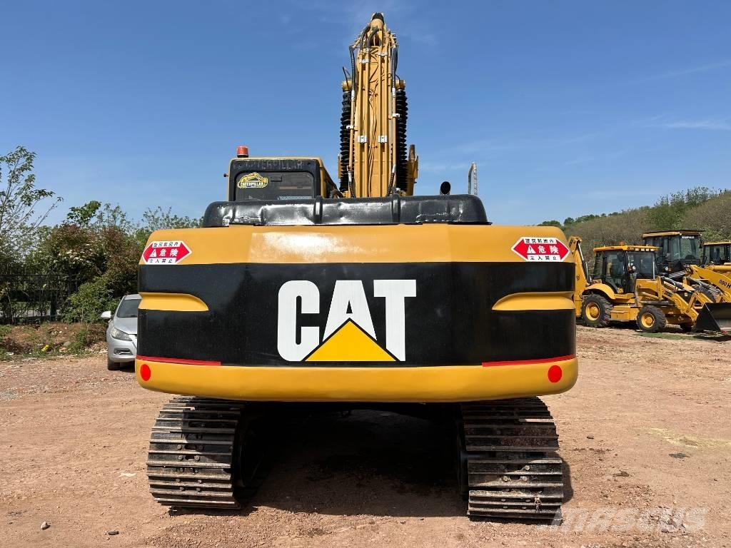 CAT 320 B L Bandgrävare