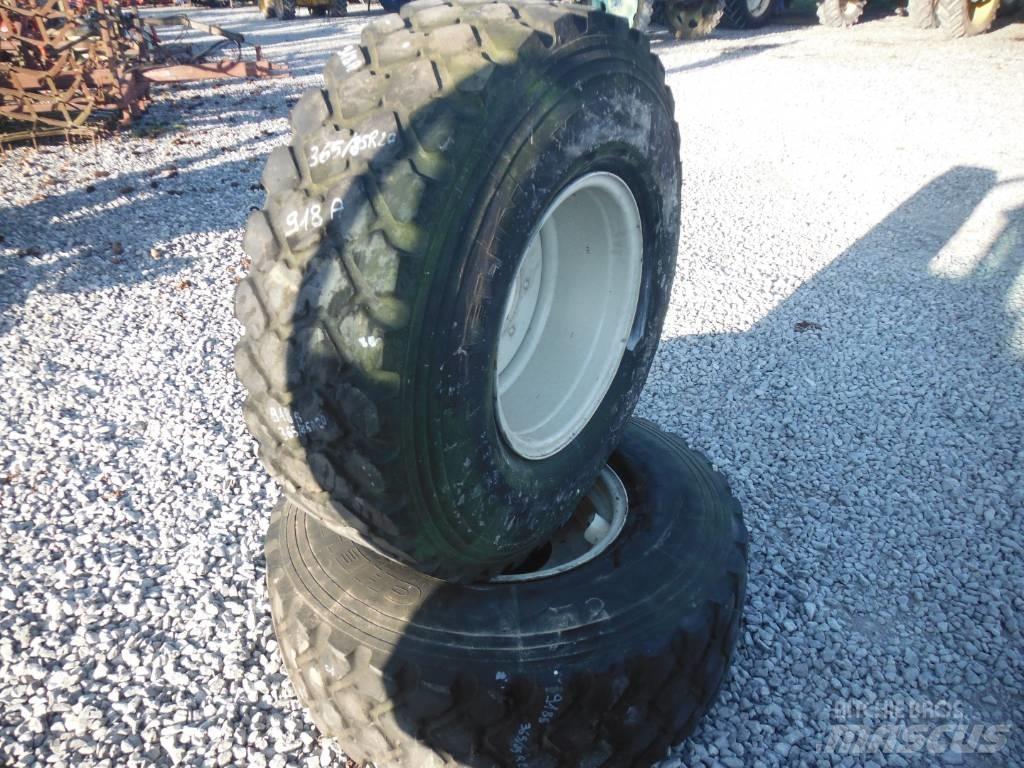 Michelin 365/85R20 Däck, hjul och fälgar