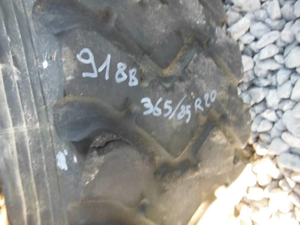 Michelin 365/85R20 Däck, hjul och fälgar